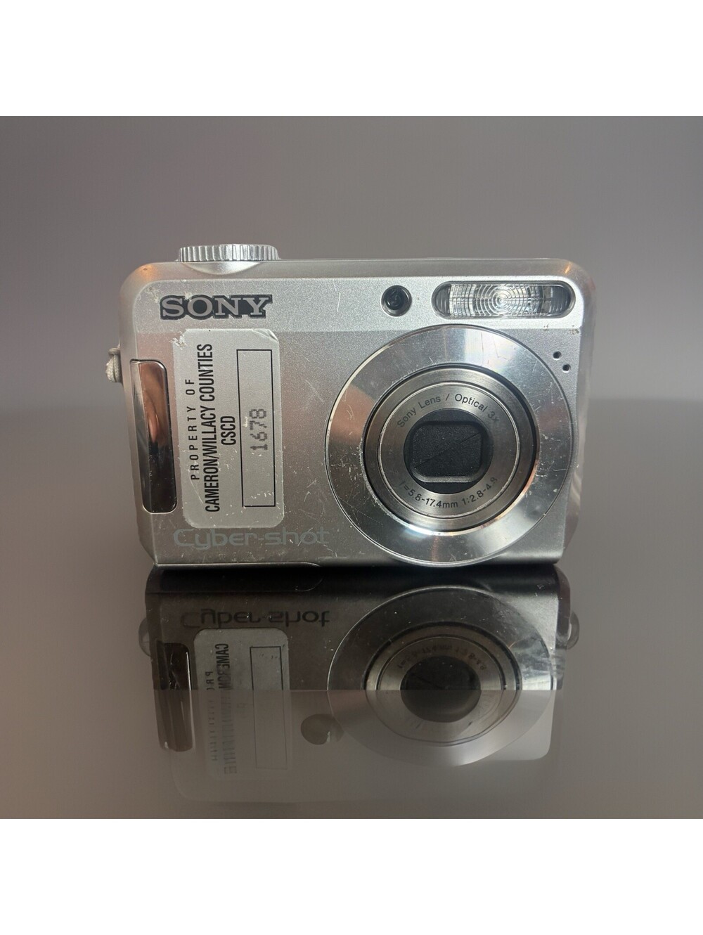 Sony Cyber Shot DSC-W120 7.2 Pixels Silver Tested Bad Screen Lights Up